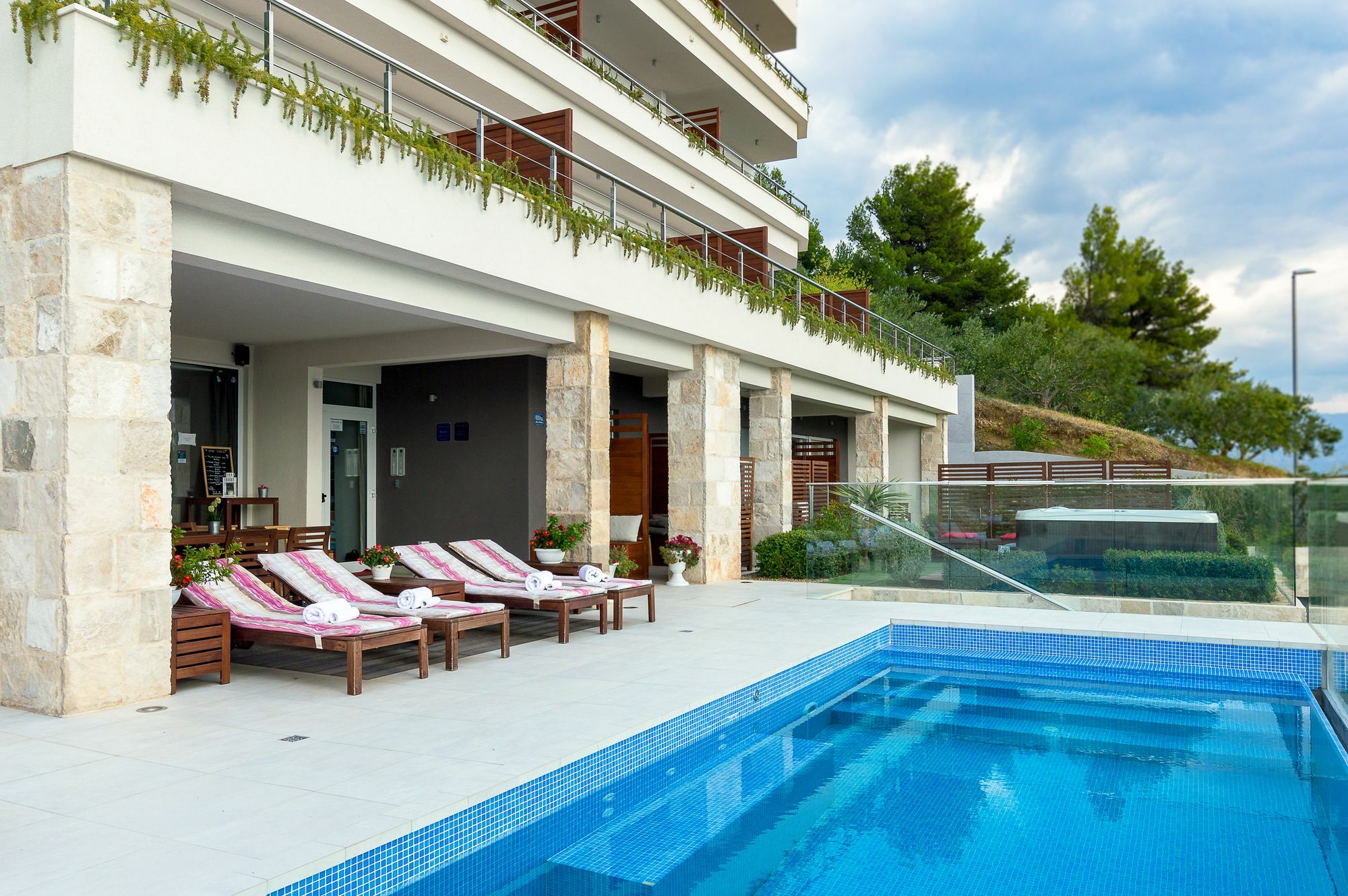 Luxury Apartments Jolara Mimice Exterior foto